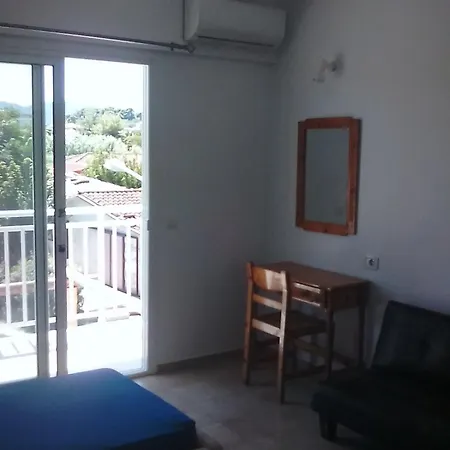 Summer Holidays In Laganas Apartments Room photo